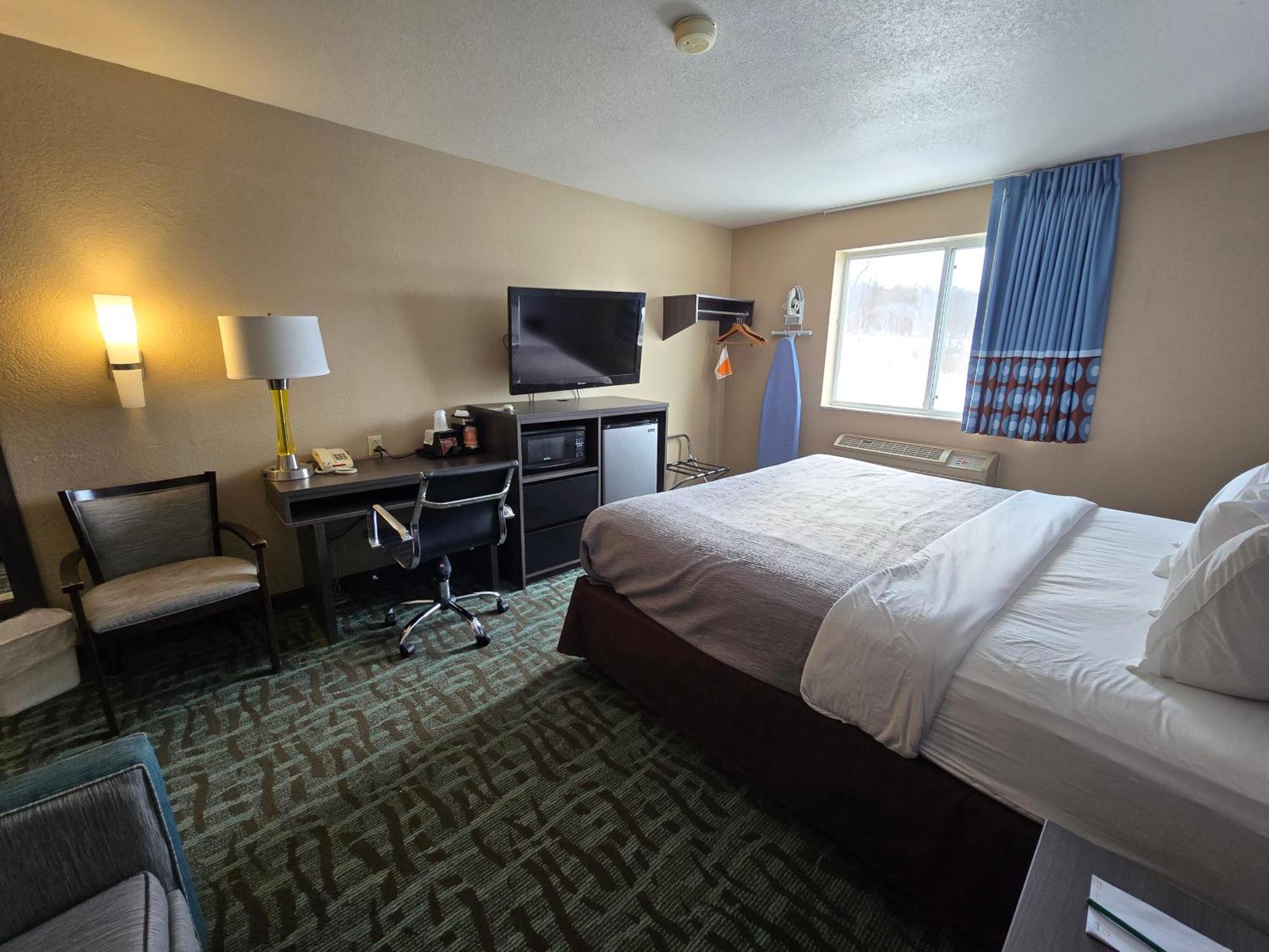 Quality Inn 2*